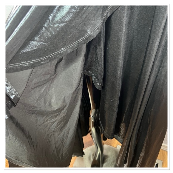 ELOQUII Metallic Maxi Wrap Dress Plus Size 18 Black NWT - Picture 4 of 8